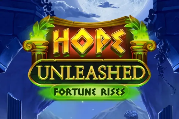 Hope Unleashed Fortune Rises (Play'n GO) viser en gyllen tittel mellom to greske søyler med grønne flammer under en fullmåne og blå ruiner.